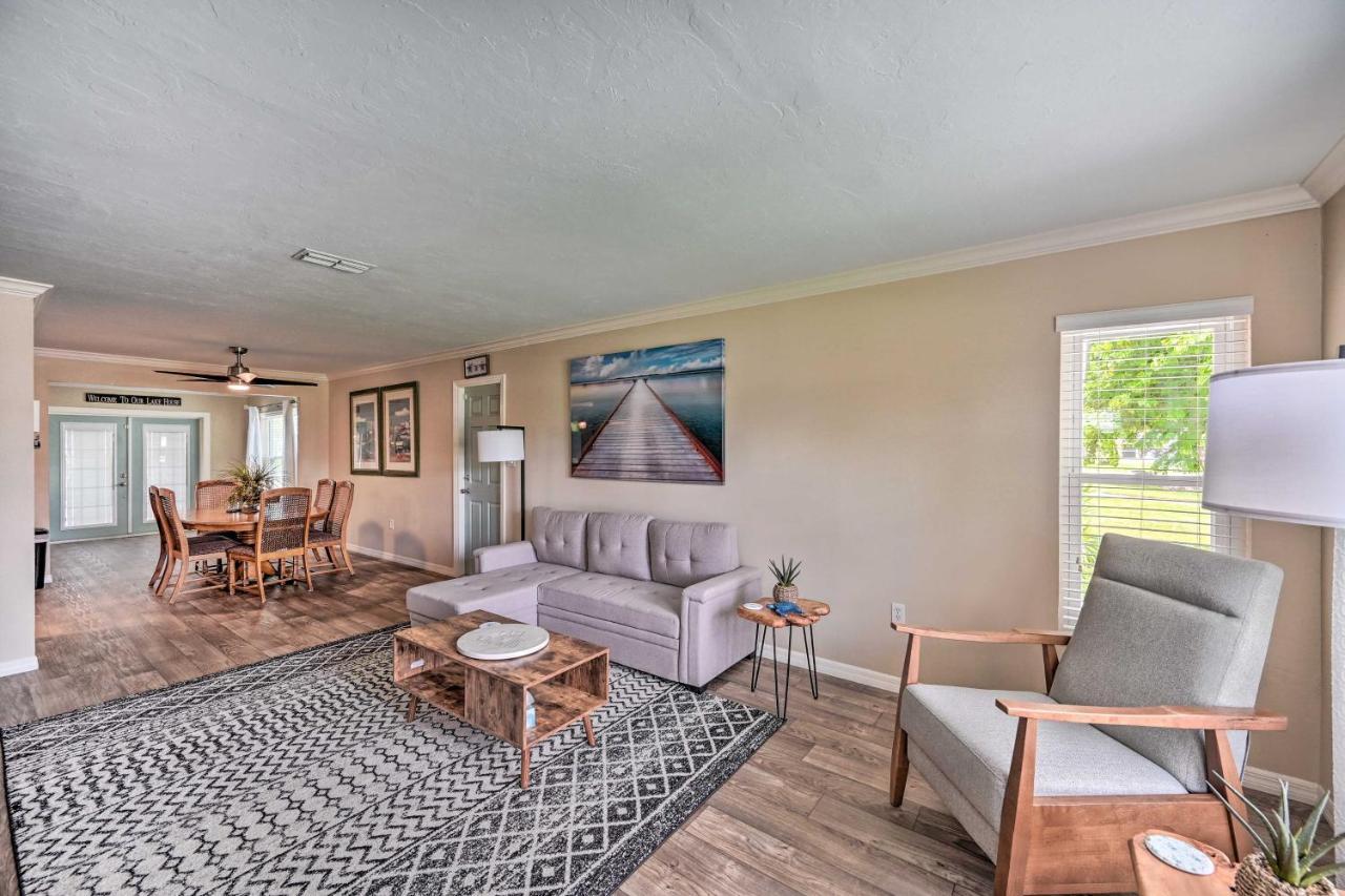 Waterfront Lake Placid Escape With Dock And Lanai Exteriör bild